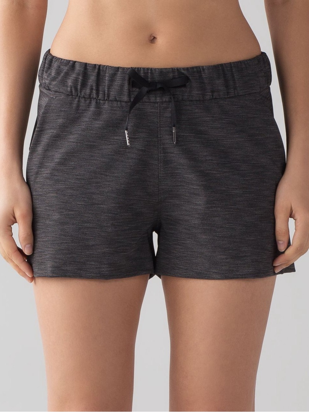 Lululemon On The Fly Short 3" Heathered Black Size 10 Shorts W7AGFS